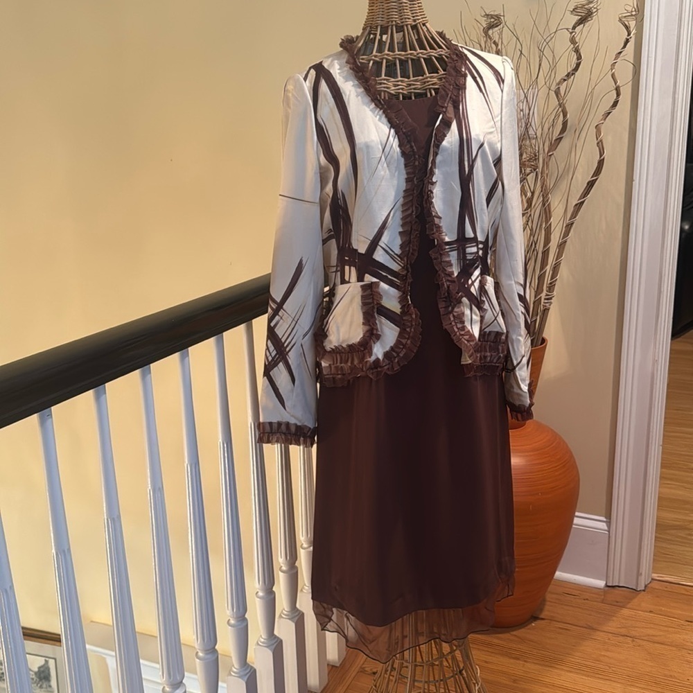 Yolanda Lorente Hand Painted % Silk Brown Dress With A Cream And Brown Jacket